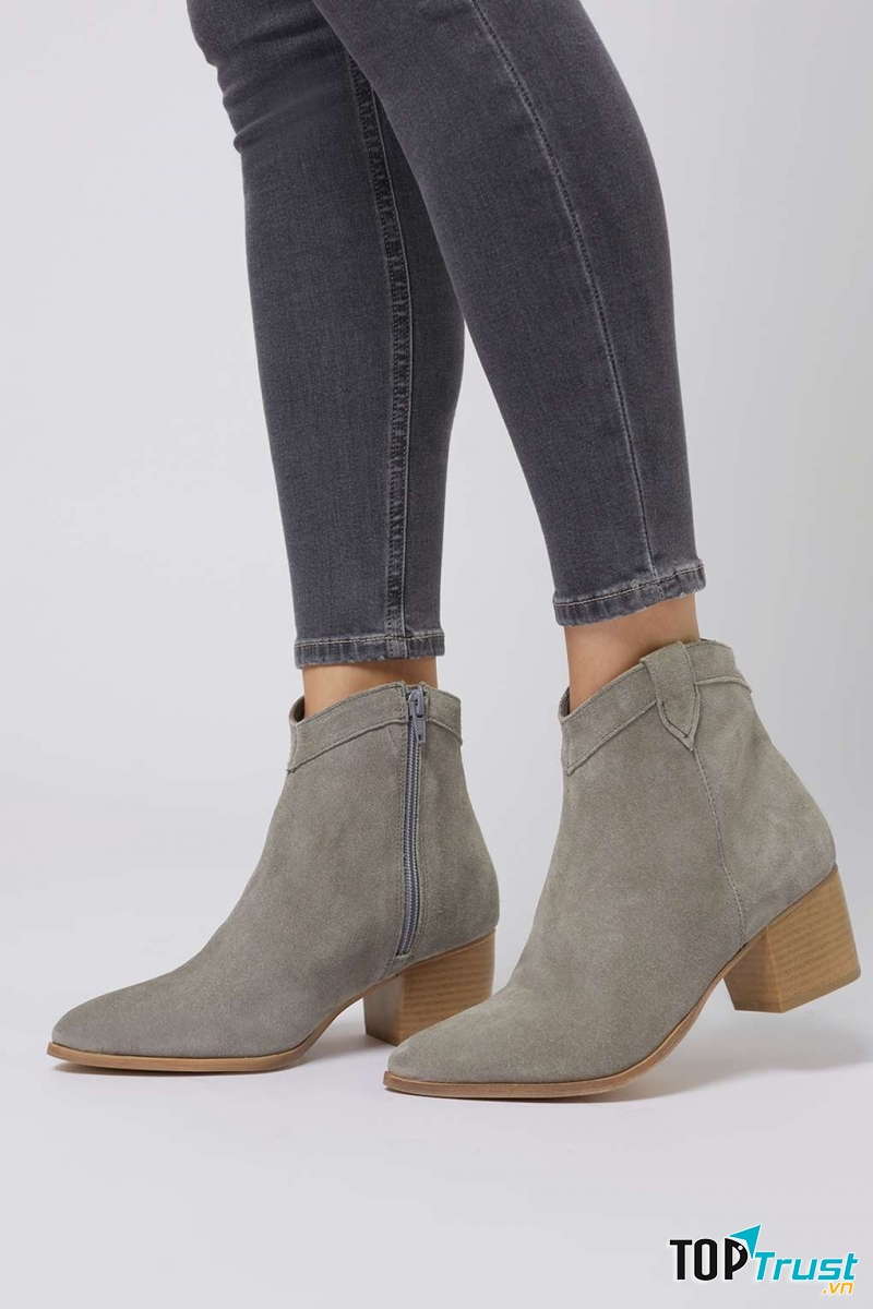 Boots nhung