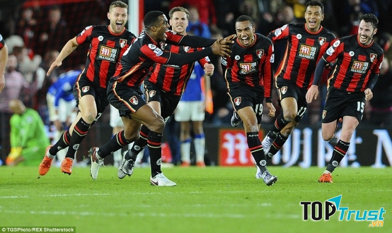 Bournemouth thi đấu rất cống hiến