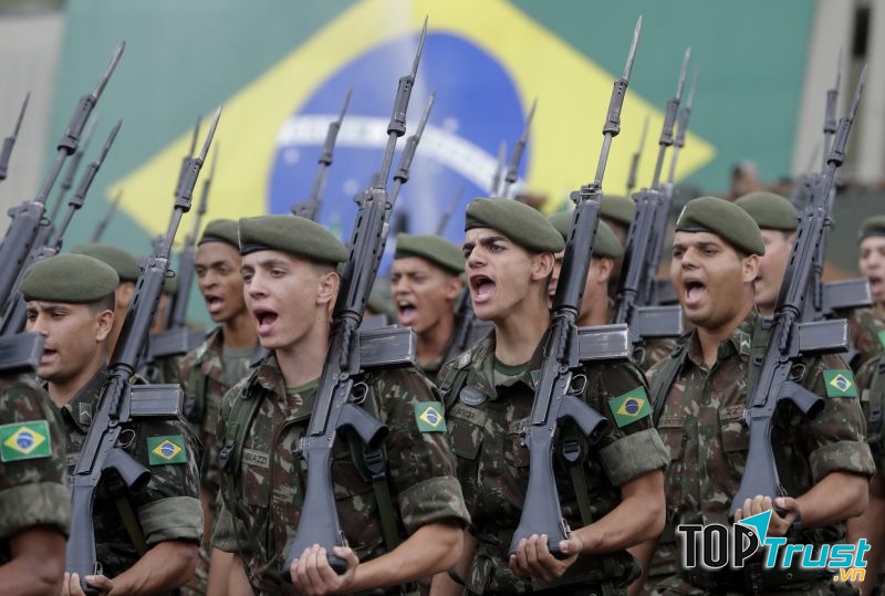 Quân đội Brazil