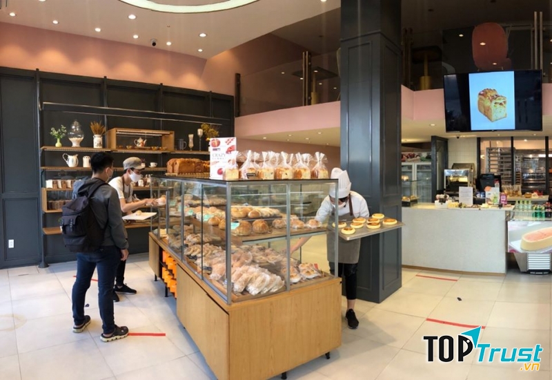 BreadTalk - AEON Mall Long Biên