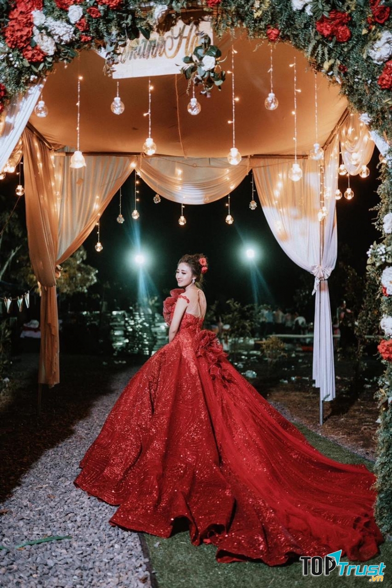 Bridal Hung Nguyen