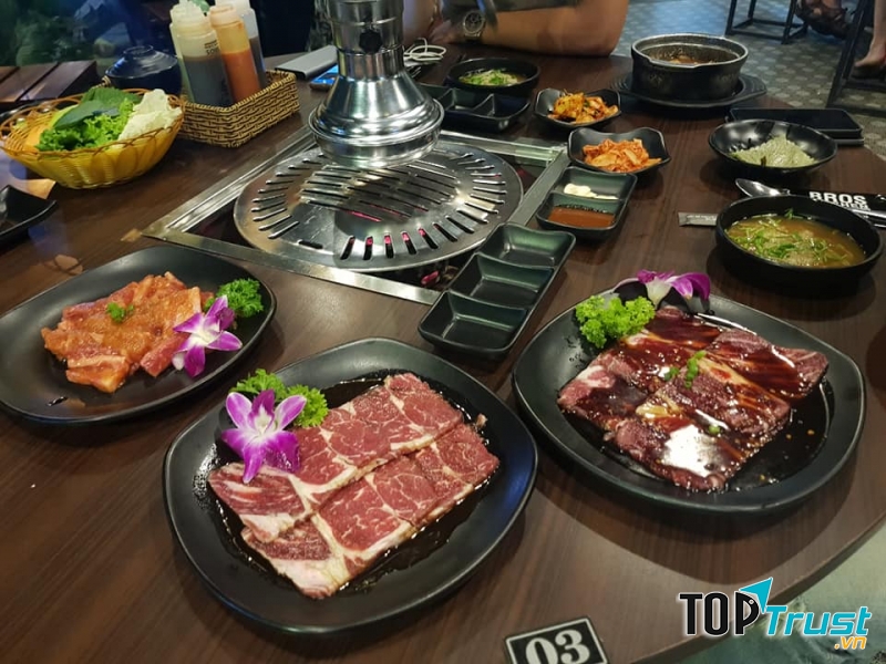 Bros Kitchen BBQ & Beer - Hải Châu