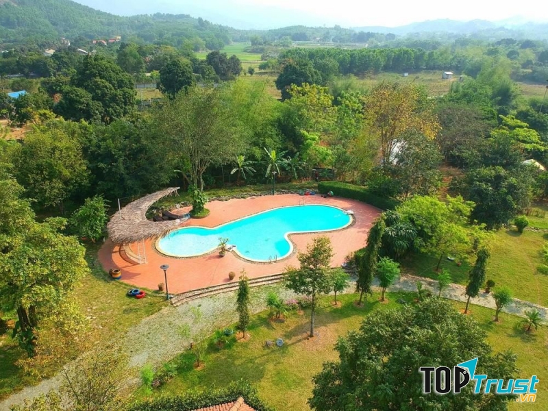Hòa Bình Brother Land là một địa chỉ homestay thu hút đông đảo khắp du lịch.