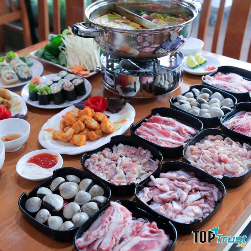 Nighteen Rooftop Hotpot