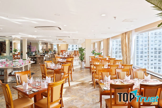Buffet Sen Việt - Minh Khai