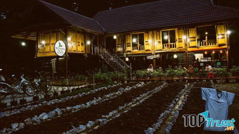 BỤI Homestay Đồng Văn
