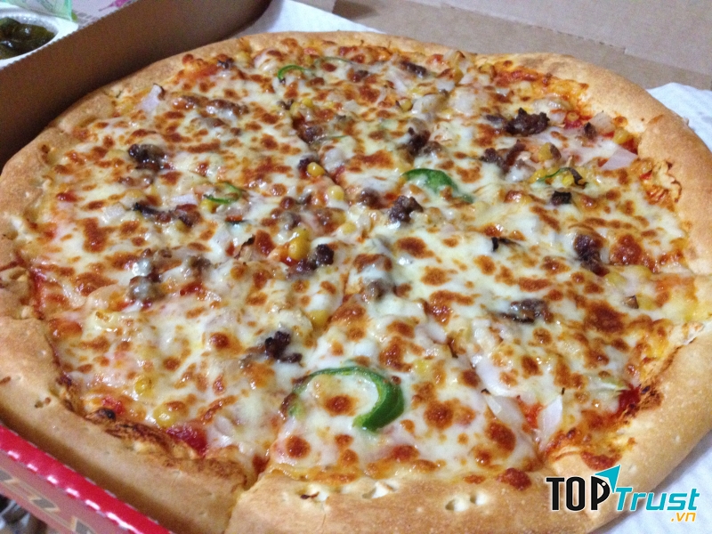 Pizza của Hàn Quốc thì không thể thiếu Kimchi trong đó rồi.