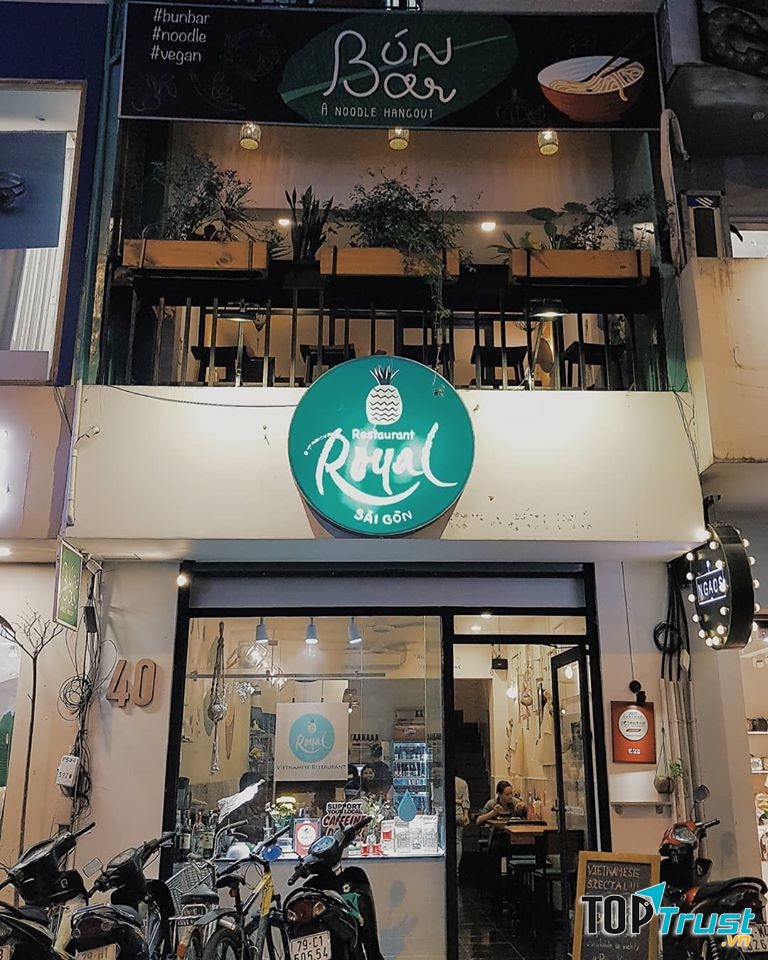 Bún Bar - A Noodle Hangout