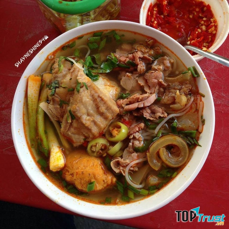 Bún bò Huế 31