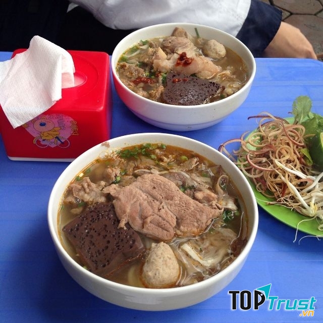 Bún Bò Huế Huy Béo - Lò Đúc