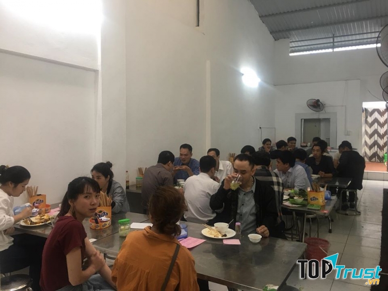 Bún bò Huế Huy Béo