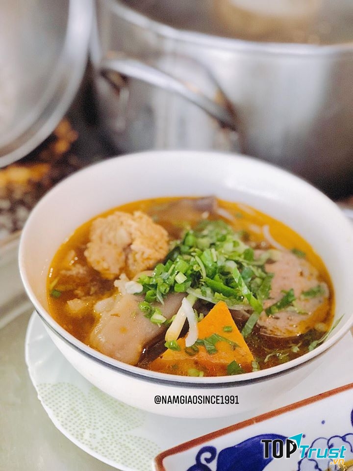 Tô bún thơm ngon đúng điệu