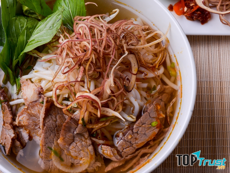 Bún Bò Huế O Diện