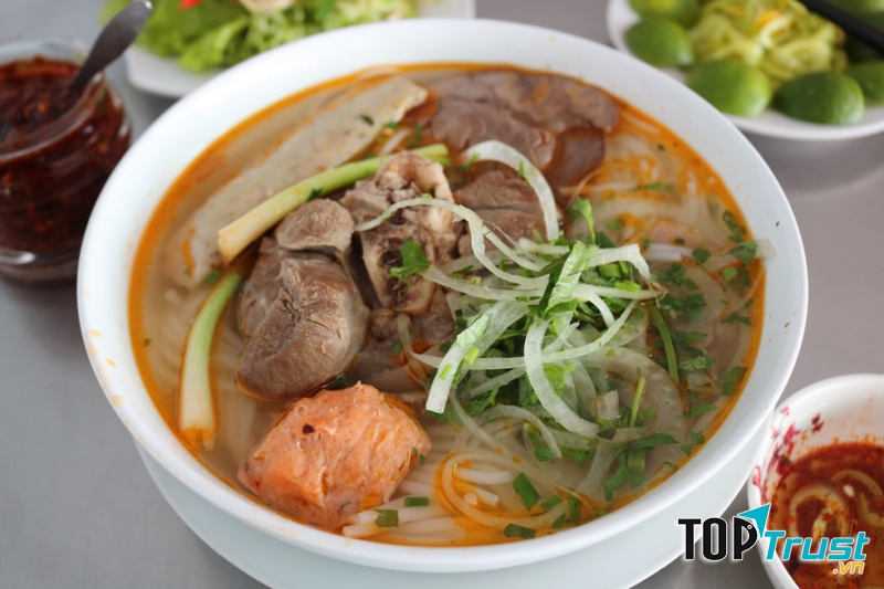 Bún Bò Huế O Diện