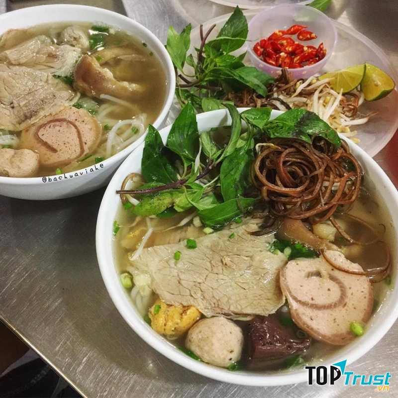 Bún bò Huế O Uông