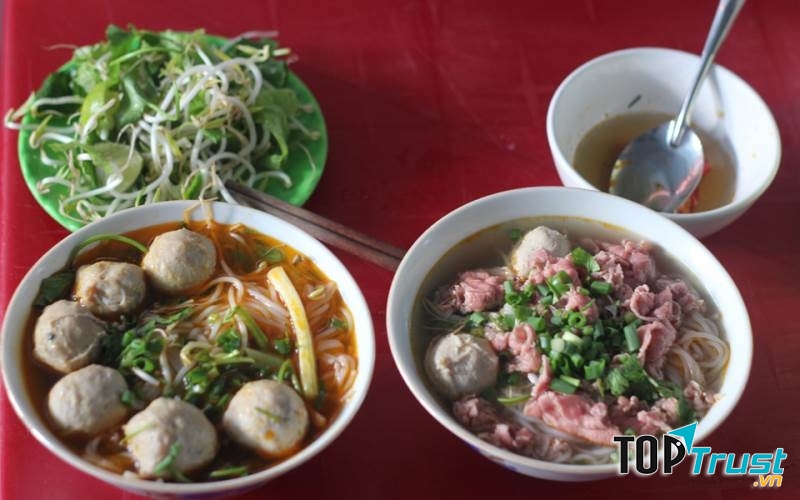 Bún Bò Ông Vọng
