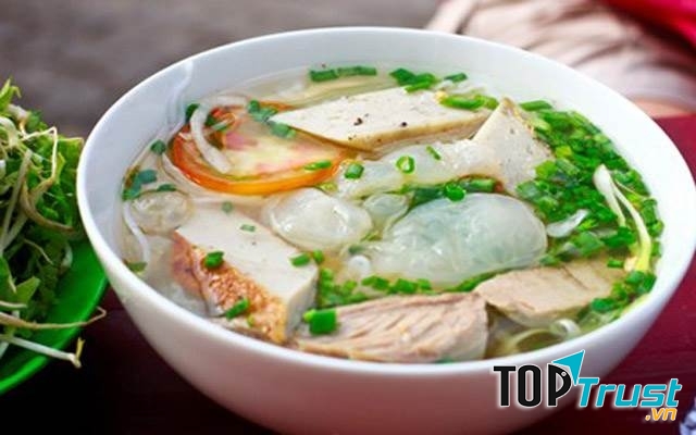 Món bún cá nổi tiếng 25-35k/tô