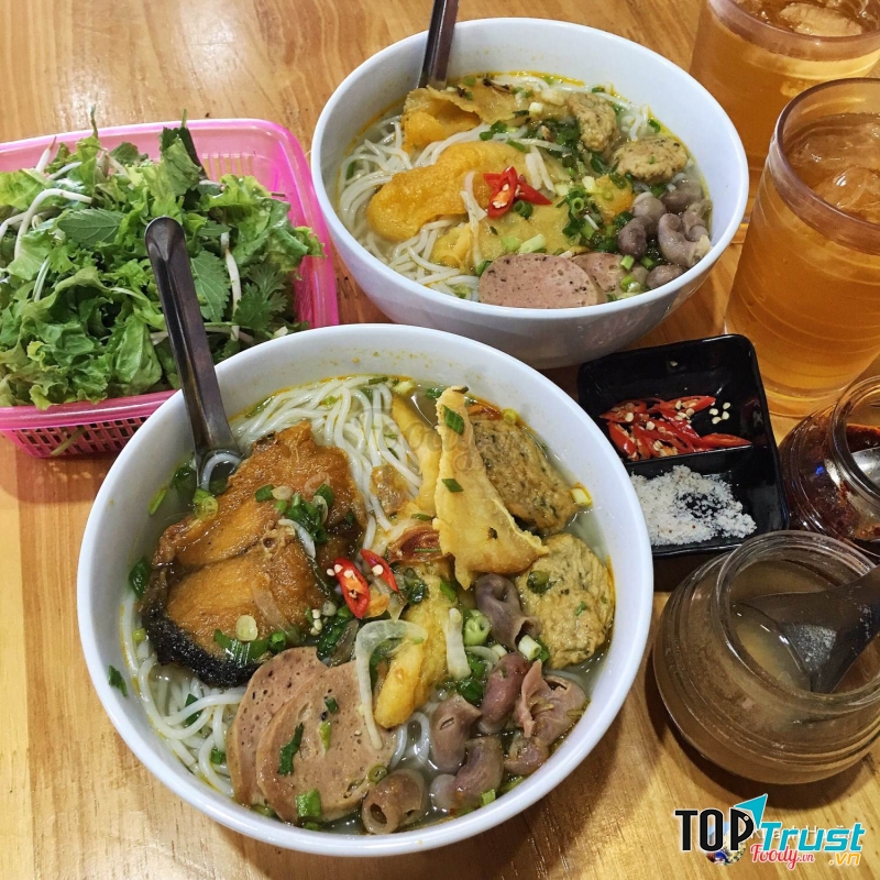 Bún cá cay Đình Đông