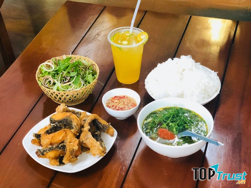 Bún cá chấm Hạnh Béo