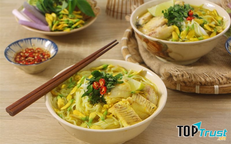 món bún cá Châu Đốc