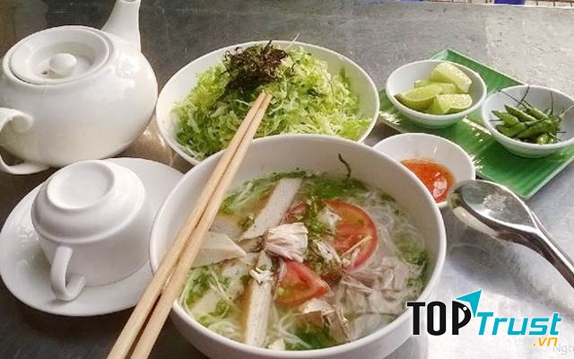 Bún cá lá sứa Nguyên Loan