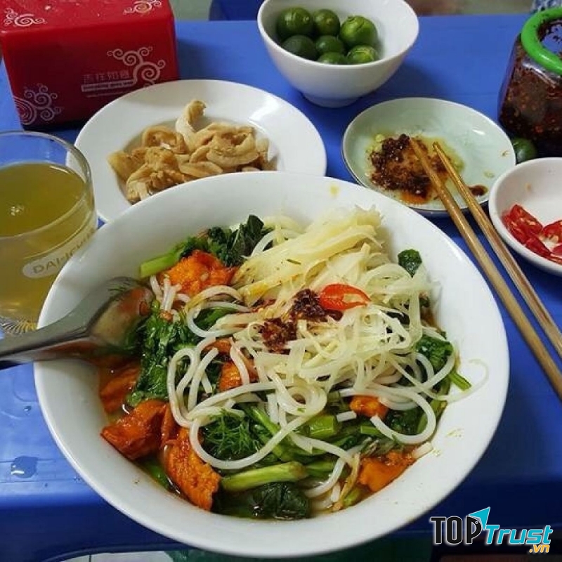 Bún cá Thái Bình - ngõ Hàng Bài
