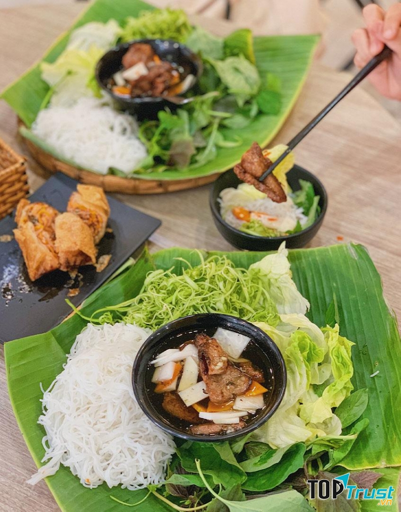Bún chả 34 Hàng Than - ảnh minh họa