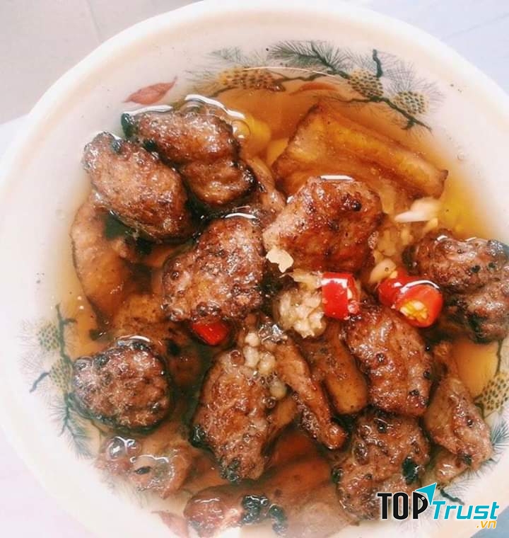 Bún chả bà Dung