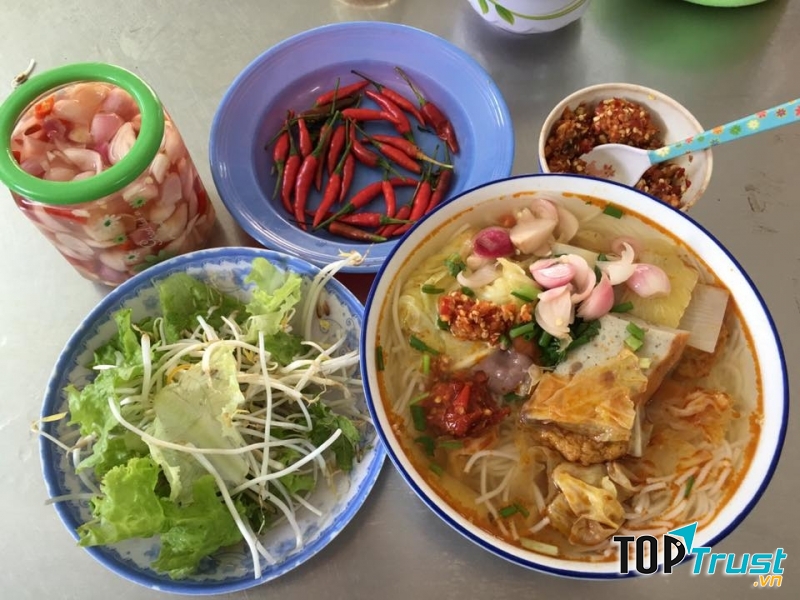 Bún Chả Cá - 109 Nguyễn Chí Thanh