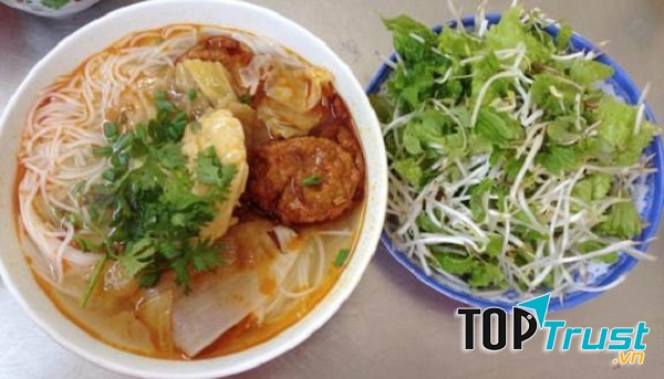 Bún chả cá