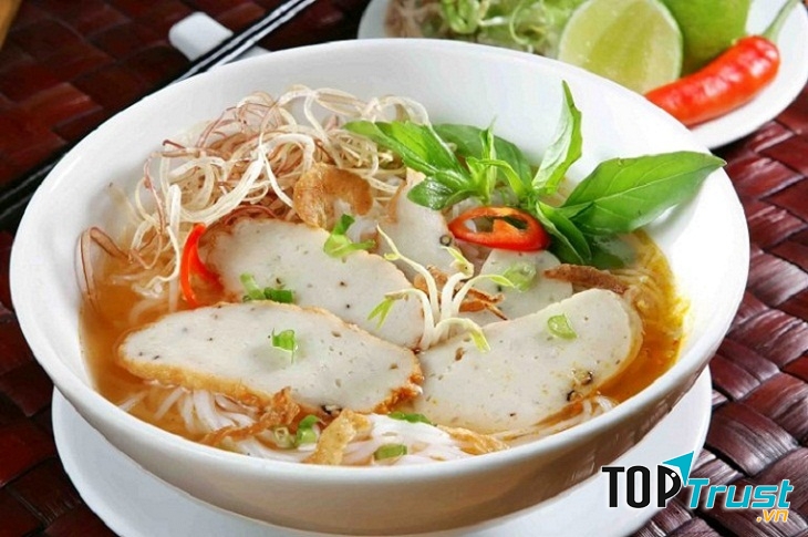 Bún chả cá