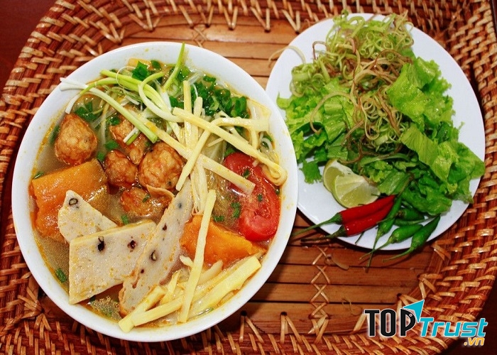 Bún chả cá Đà Nẵng