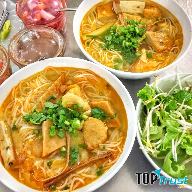 Bún chả cá Bà Ba