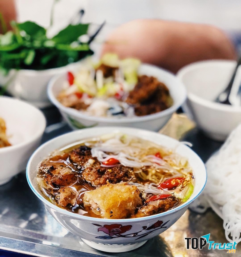 Bún chả Cửa Đông - ảnh minh họa