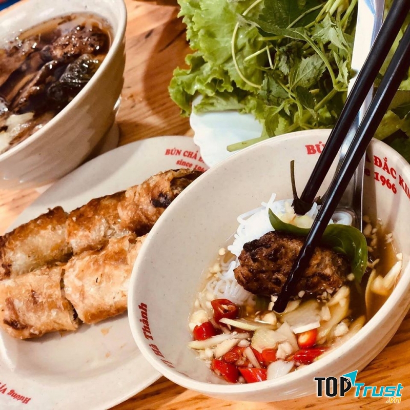 Bún chả Đắc Kim - Hàng Mành