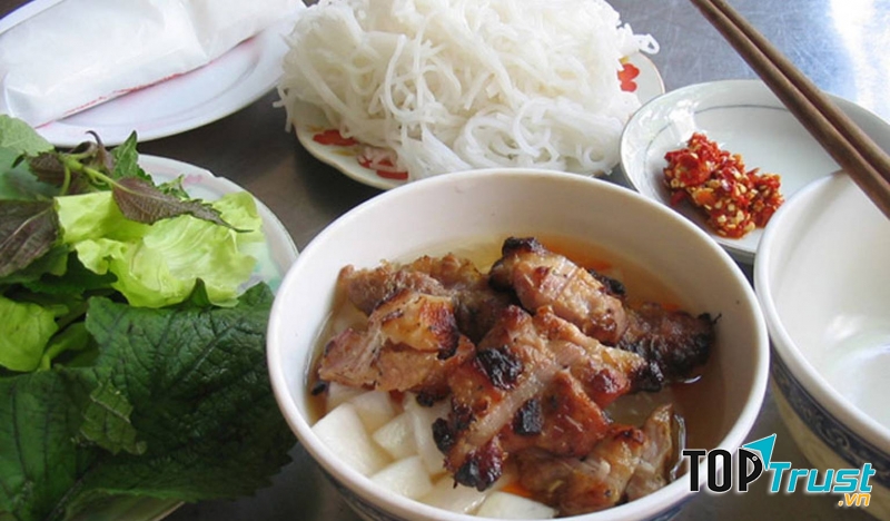 Bún chả Hảo Hảo