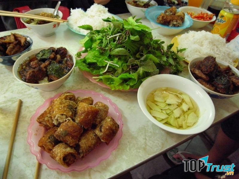 Bún chả Hương Liên