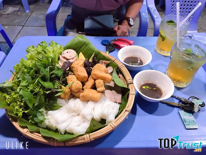 Bún đậu chị Hằng