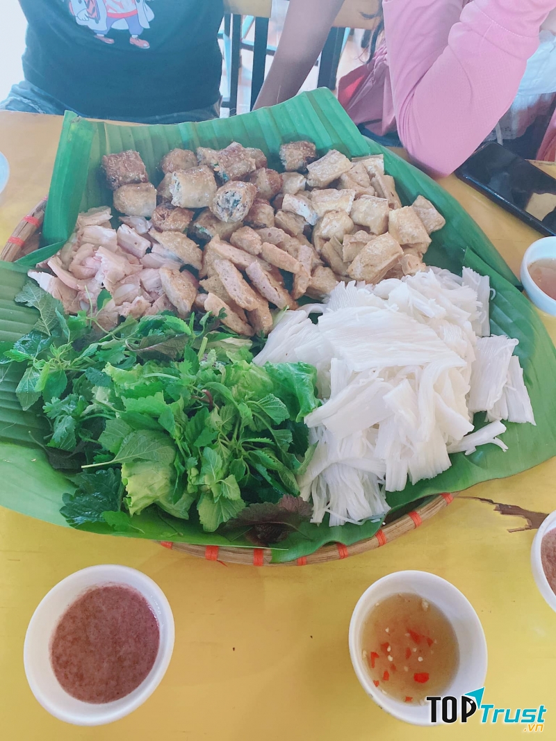 Bún đậu Hải Yến