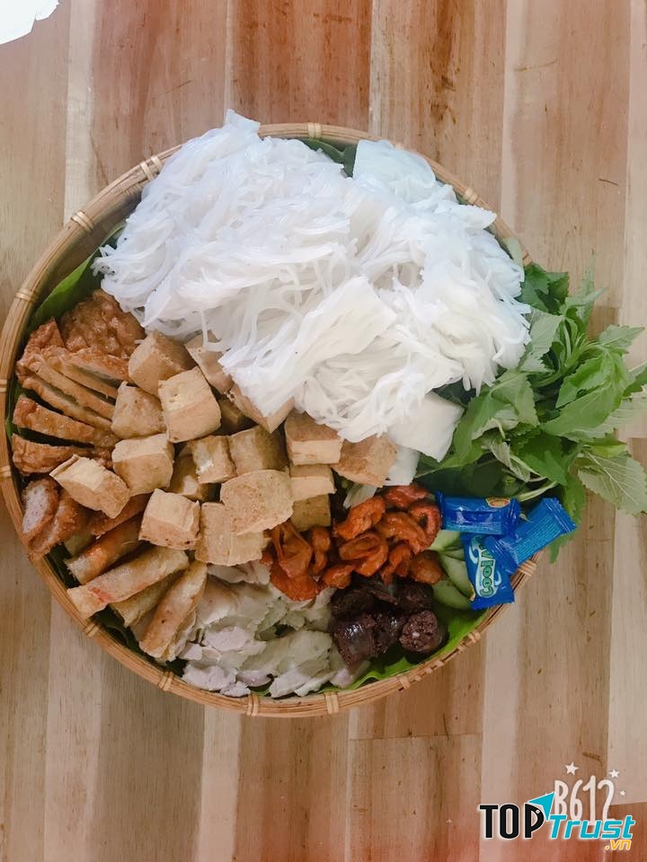 BÚN ĐẬU MẮM TÔM KENNA QUÁN