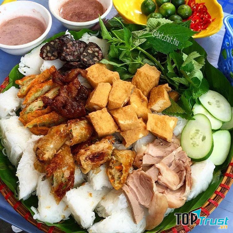 Bún đậu Bon Bon
