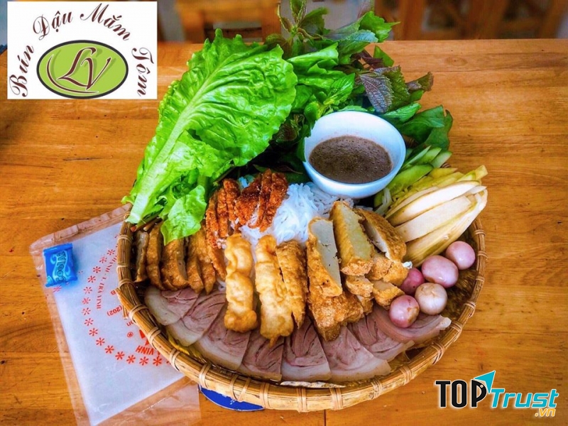 Bún đậu mắm tôm của quán đậm chất Bắc Bộ