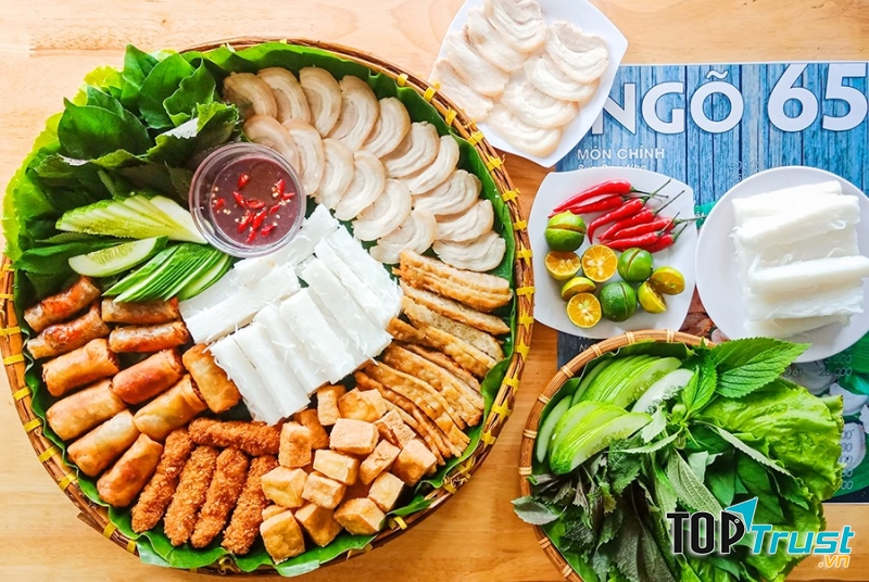 Phục vụ khá tận tình, chu đáo