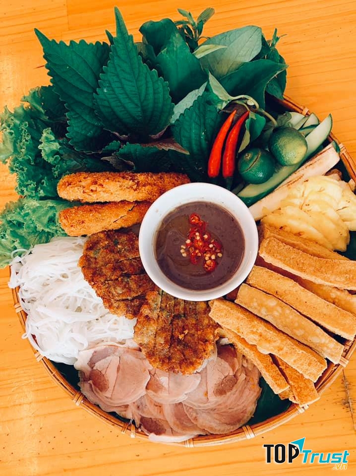 Bún đậu đầy đủ