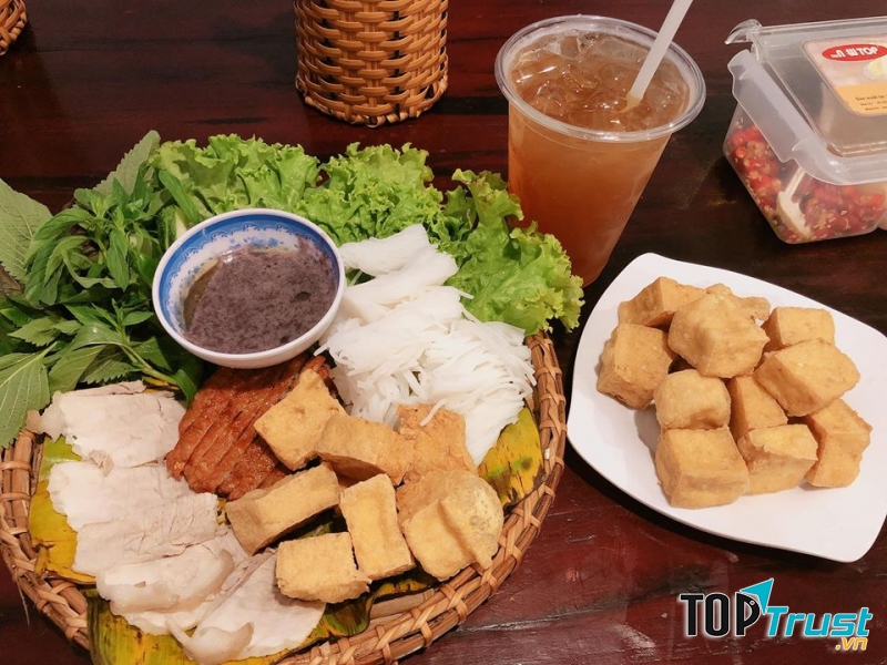 Bún đậu MẸT