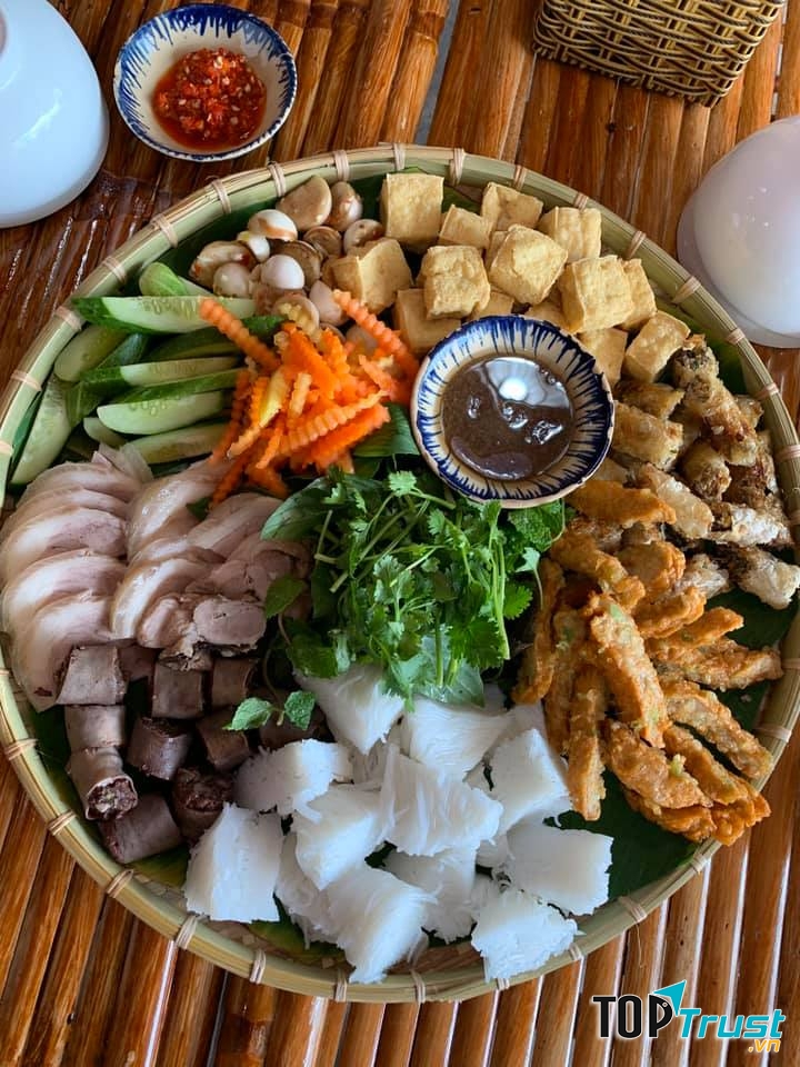 Bún đậu mẹt