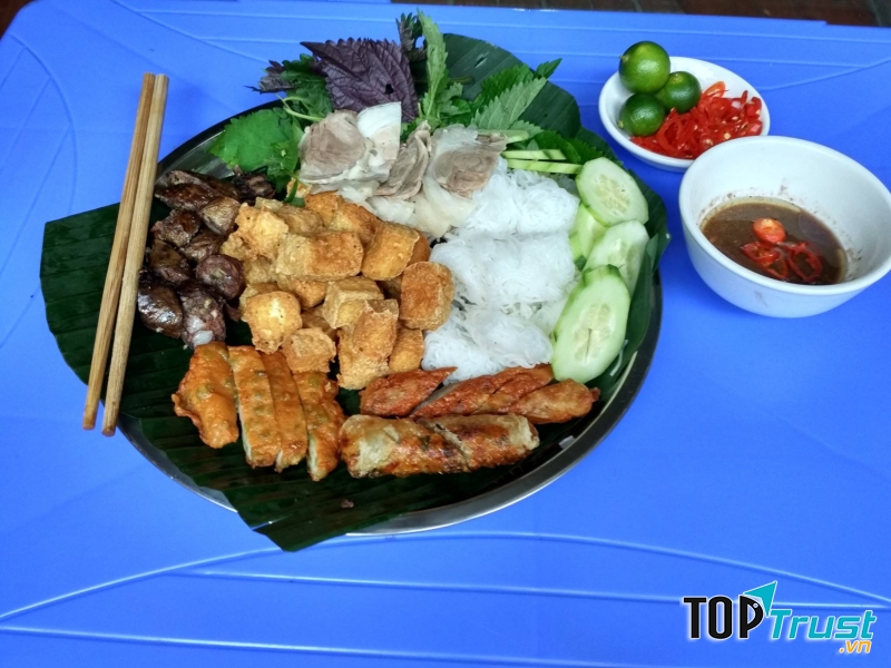 Bún đậu Nhà Hầm
