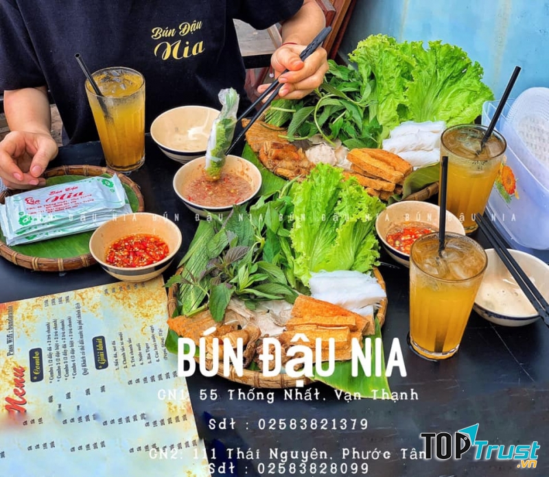 Bún đậu Nia