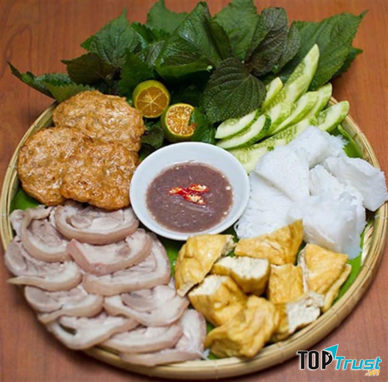 Bún đậu Tá Lả
