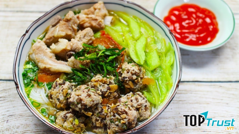 Bún dọc mùng